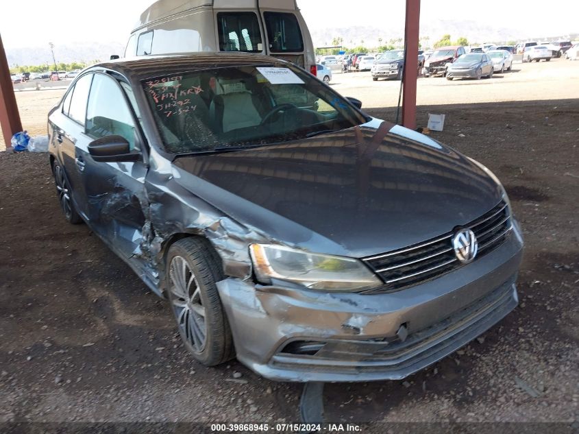 2016 VOLKSWAGEN JETTA SPORT