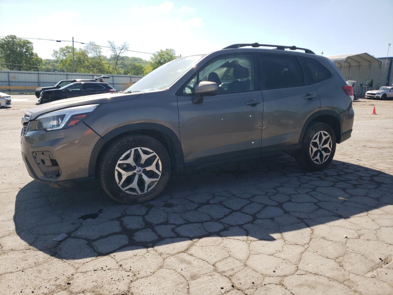 2020 SUBARU FORESTER PREMIUM