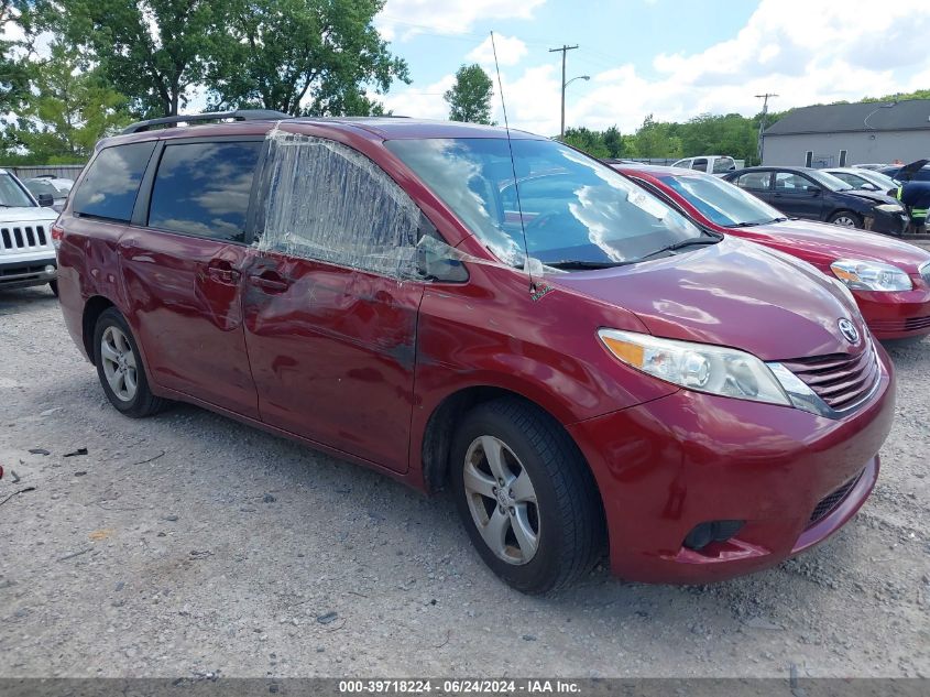 2011 TOYOTA SIENNA LE V6