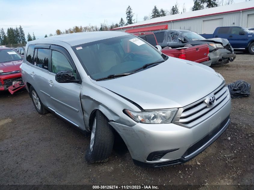 2013 TOYOTA HIGHLANDER BASE V6