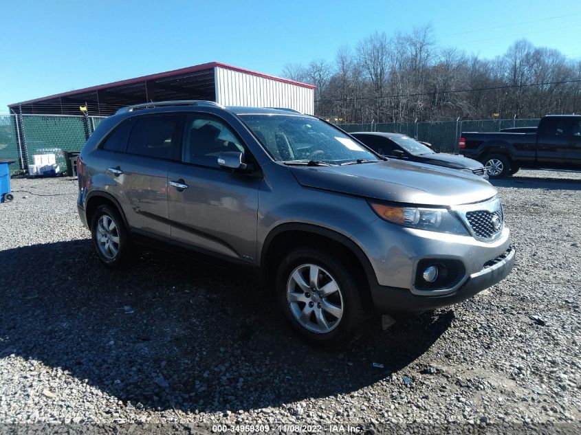 2012 KIA SORENTO LX