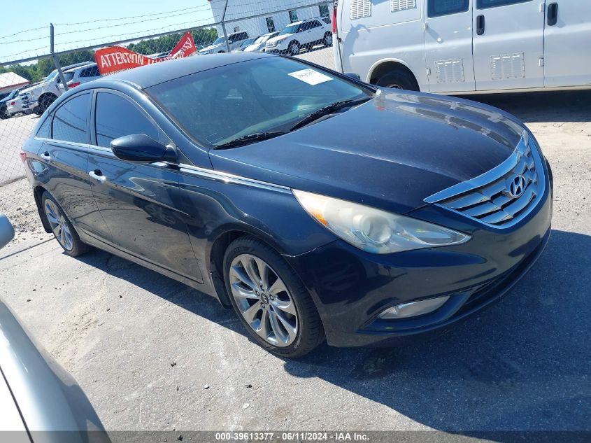 2013 HYUNDAI SONATA SE