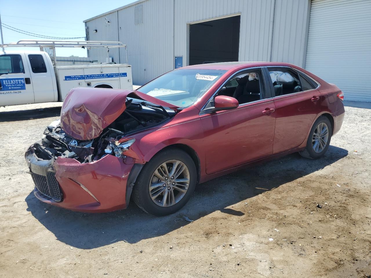 2016 TOYOTA CAMRY LE