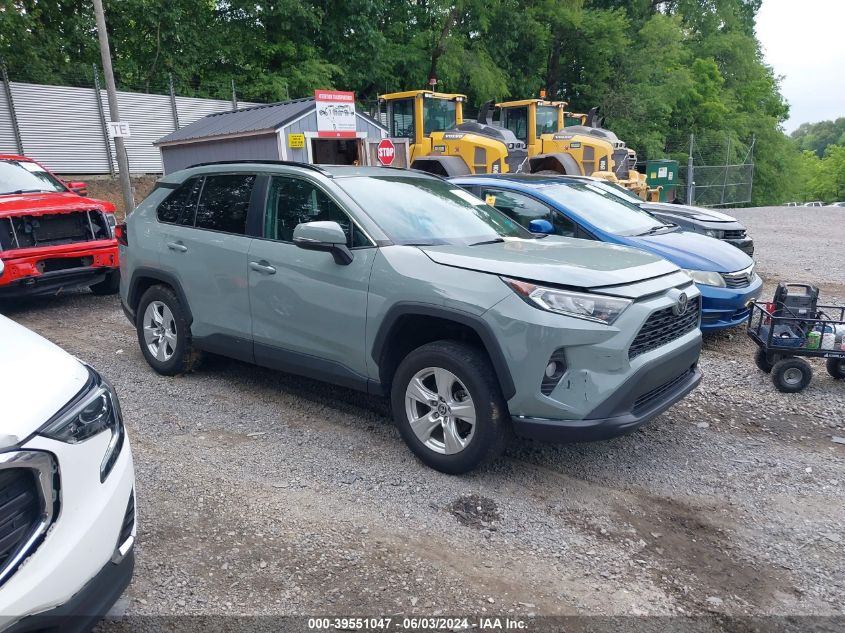 2021 TOYOTA RAV4 XLE