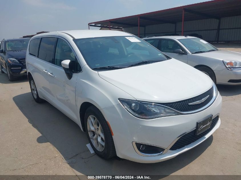 2017 CHRYSLER PACIFICA TOURING PLUS