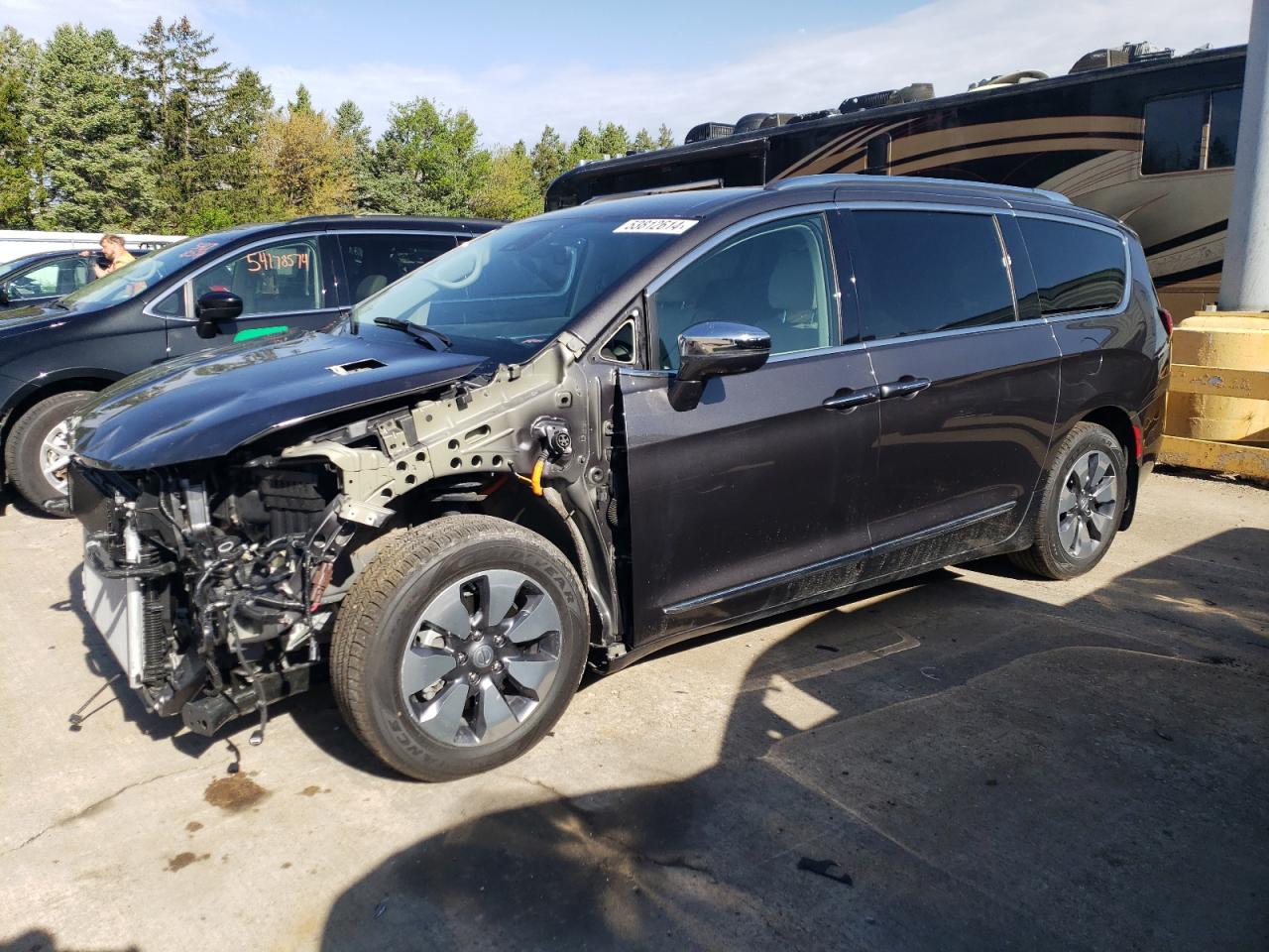 2018 CHRYSLER PACIFICA HYBRID LIMITED