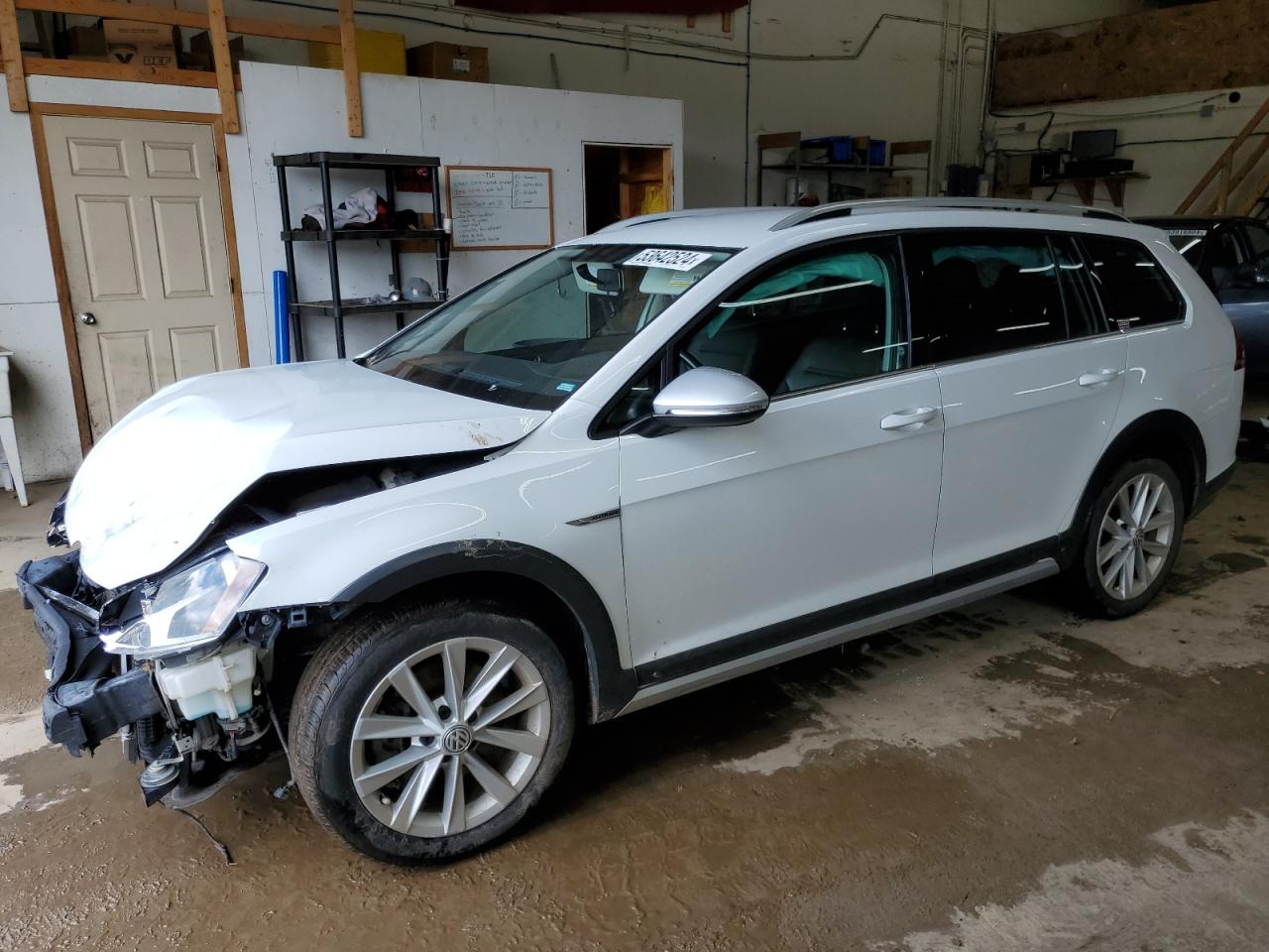 2017 VOLKSWAGEN GOLF ALLTRACK S