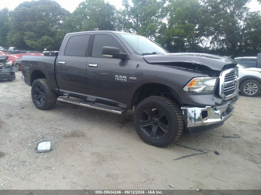 2015 RAM 1500 SLT