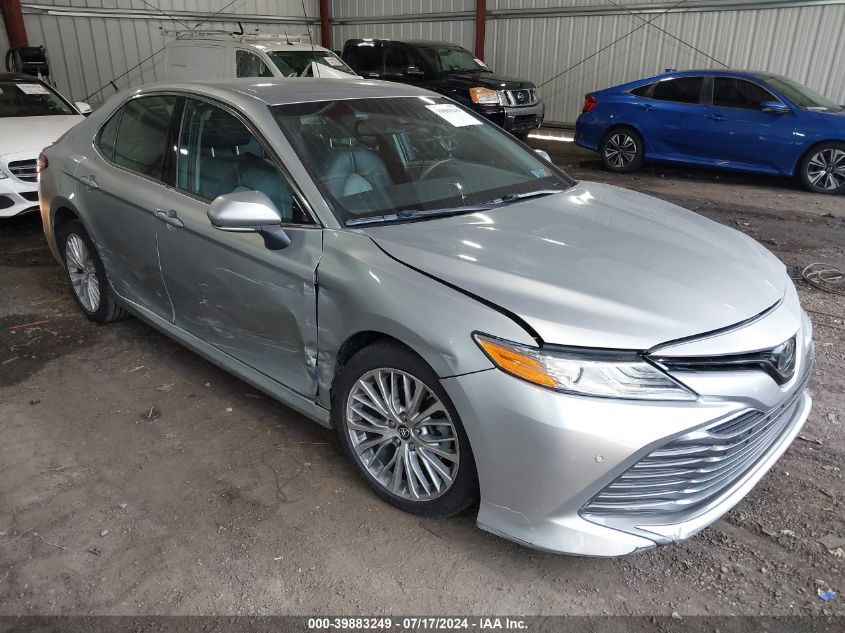 2018 TOYOTA CAMRY XLE