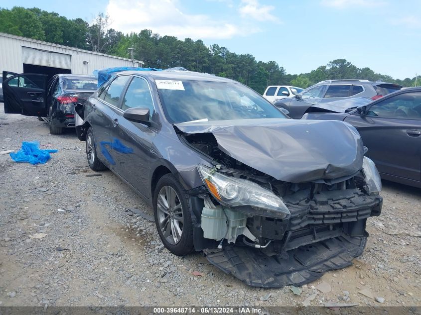 2016 TOYOTA CAMRY SE