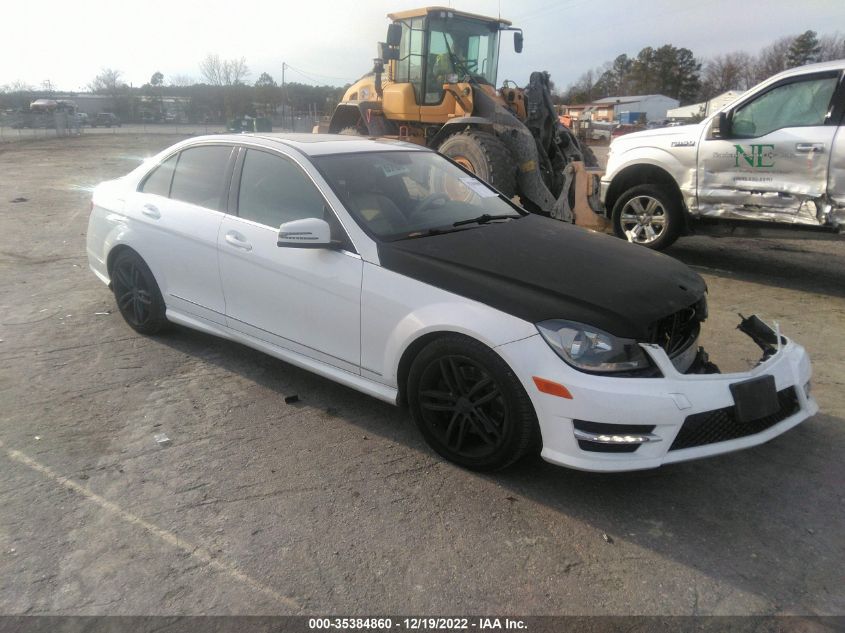 2013 MERCEDES-BENZ C 300 SPORT 4MATIC/LUXURY 4MATIC