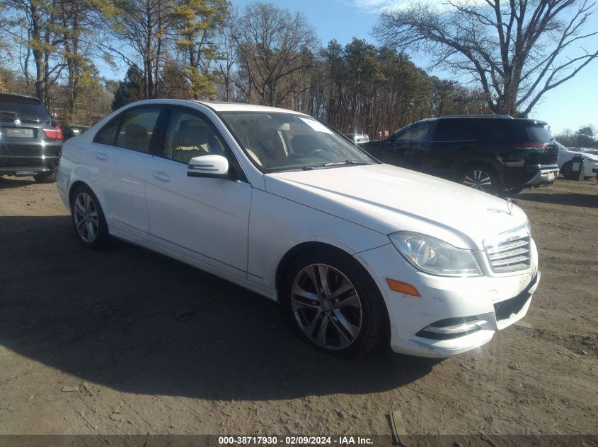 2013 MERCEDES-BENZ C 300 LUXURY 4MATIC/SPORT 4MATIC