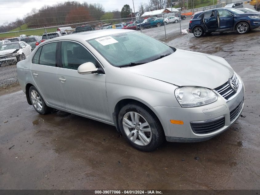 2010 VOLKSWAGEN JETTA SE