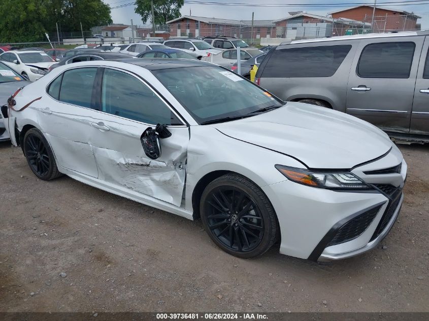 2021 TOYOTA CAMRY XSE