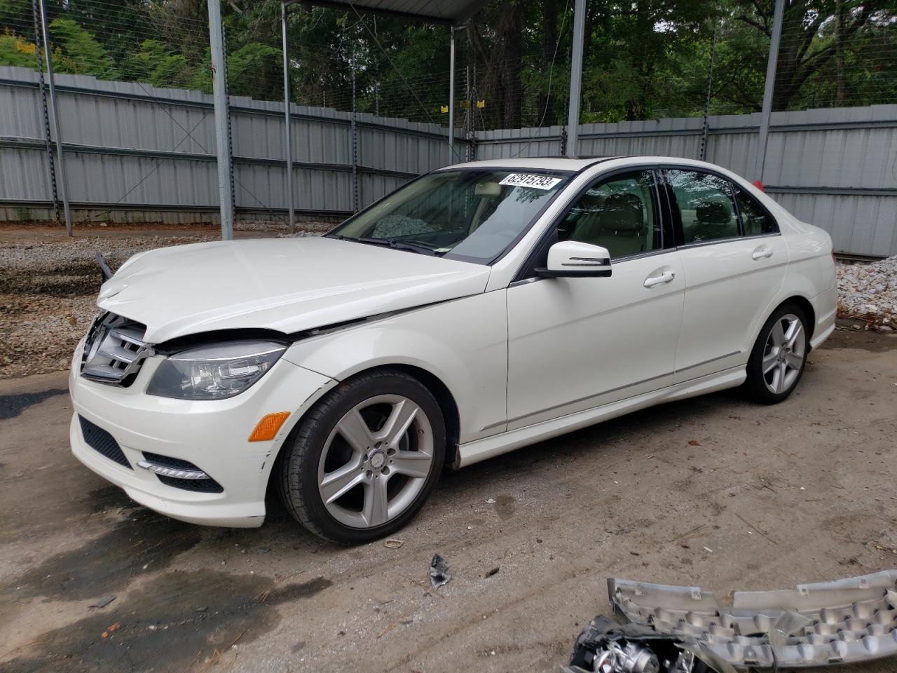 2011 MERCEDES-BENZ C 300