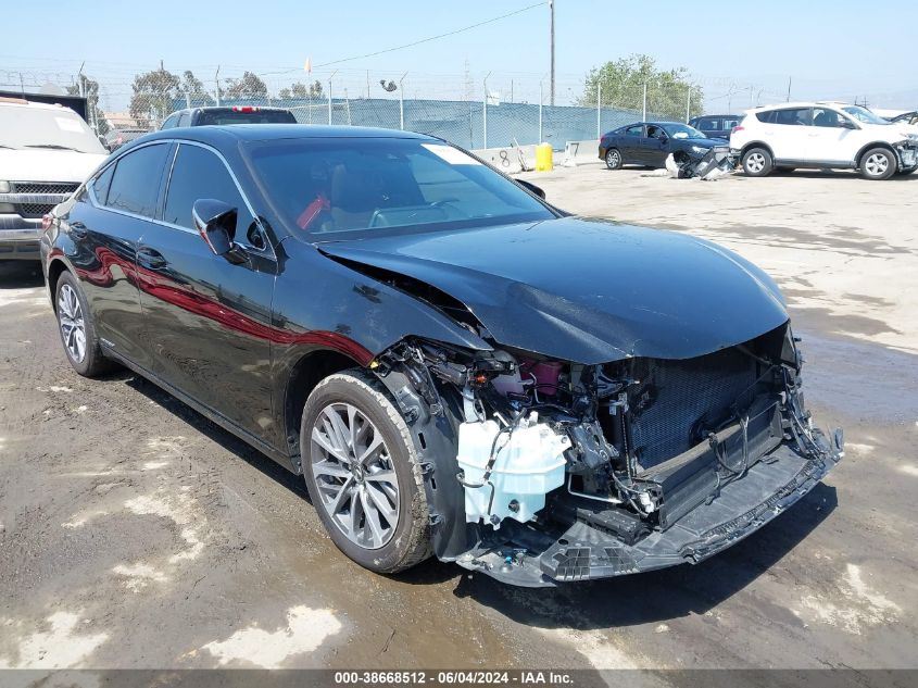 2022 LEXUS ES 300H