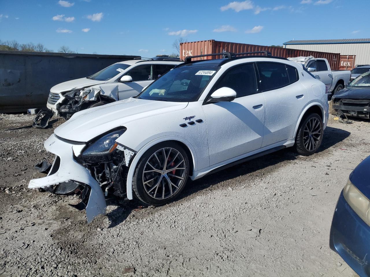 2023 MASERATI GRECALE TROFEO