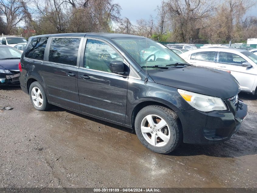 2010 VOLKSWAGEN ROUTAN SE