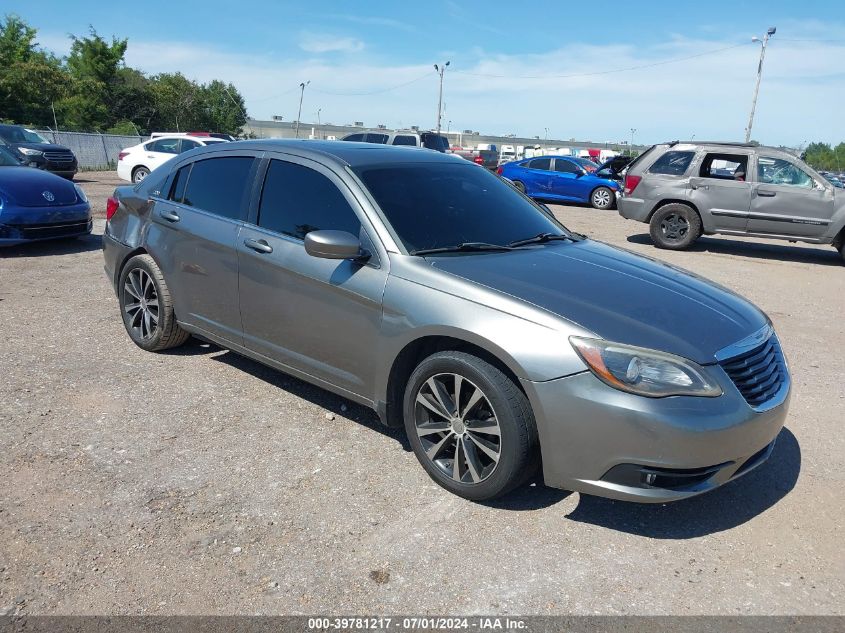 2011 CHRYSLER 200 S