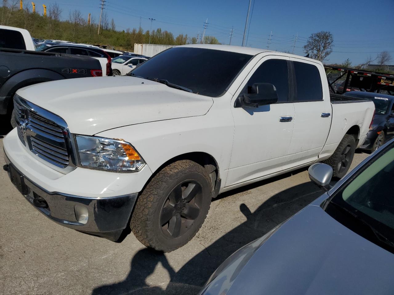 2015 RAM 1500 SLT