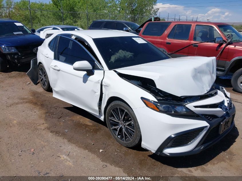 2021 TOYOTA CAMRY SE