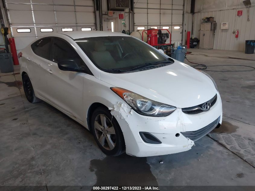 2013 HYUNDAI ELANTRA GLS