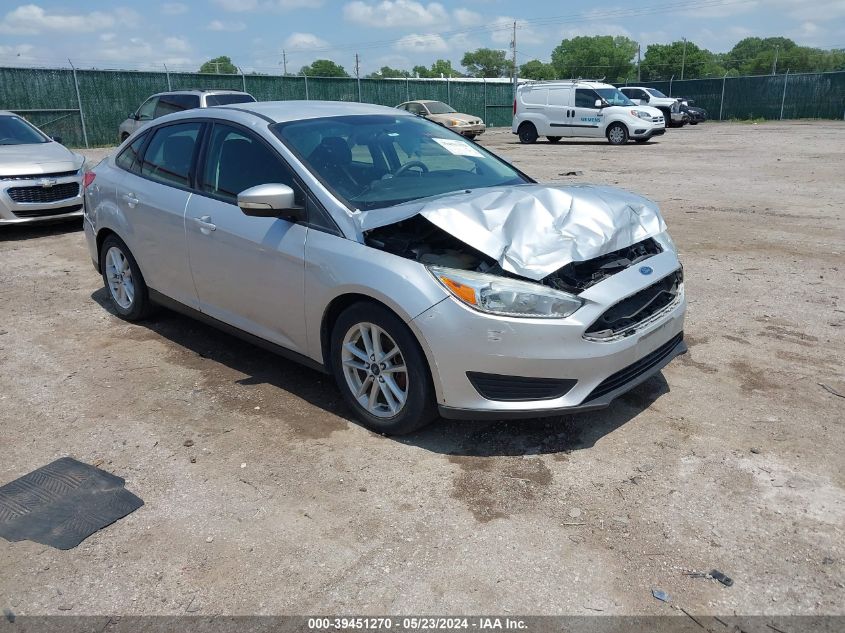 2015 FORD FOCUS SE