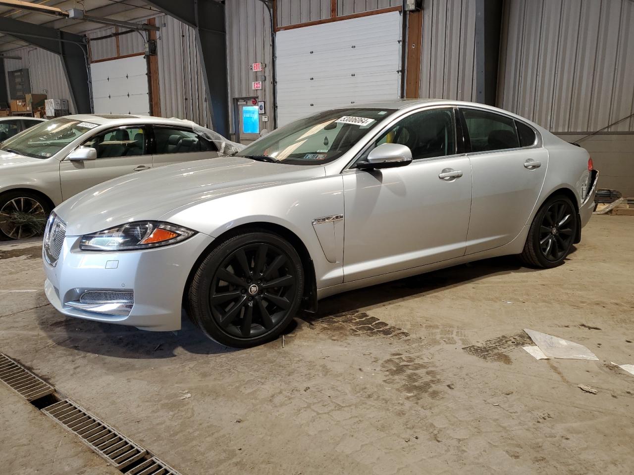 2013 JAGUAR XF