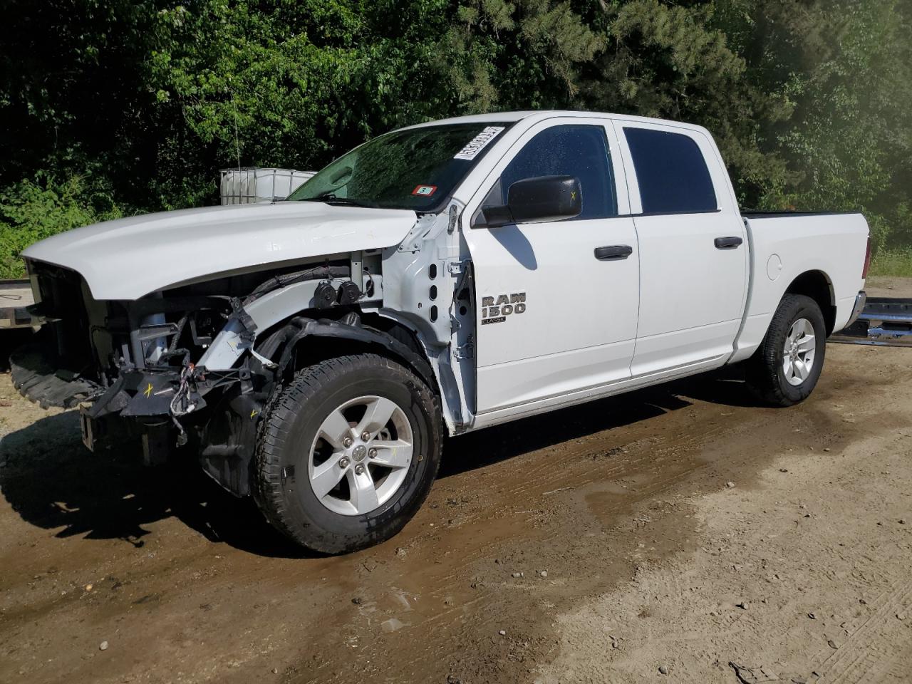 2022 RAM 1500 CLASSIC SLT