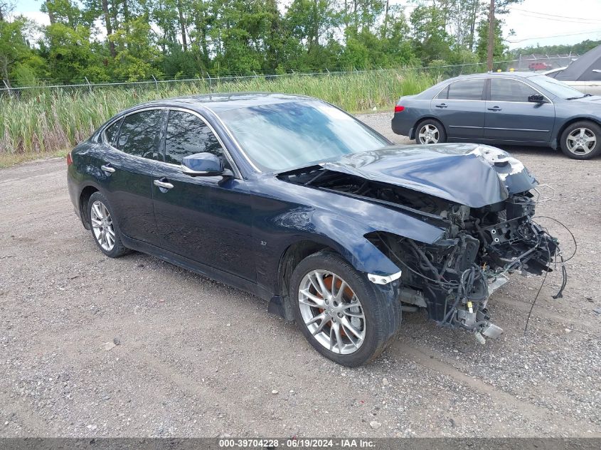 2019 INFINITI Q70 3.7 LUXE