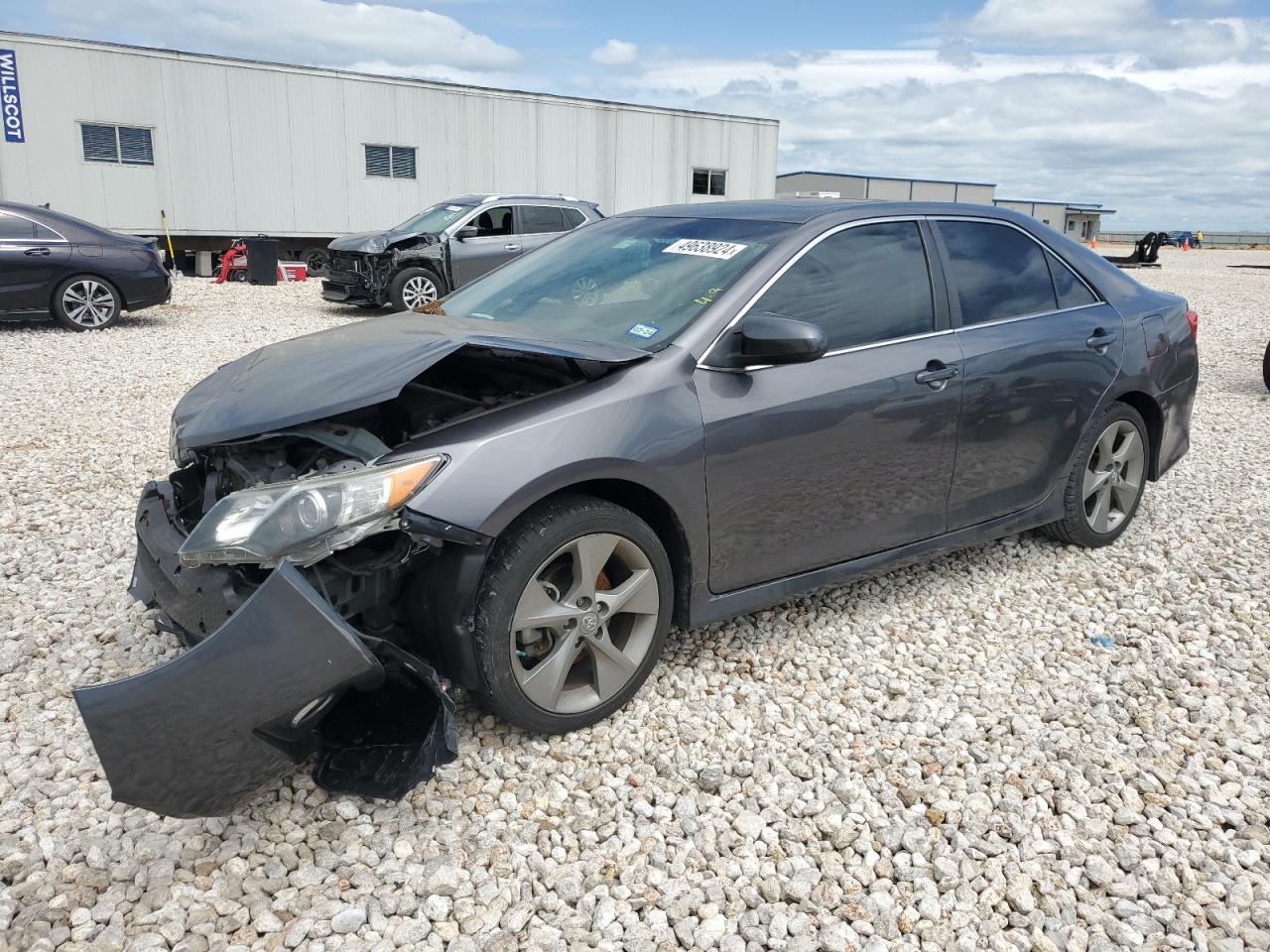 2014 TOYOTA CAMRY L