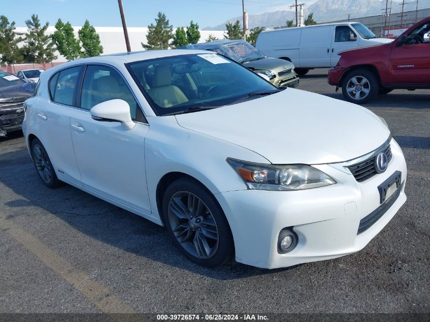 2013 LEXUS CT 200H