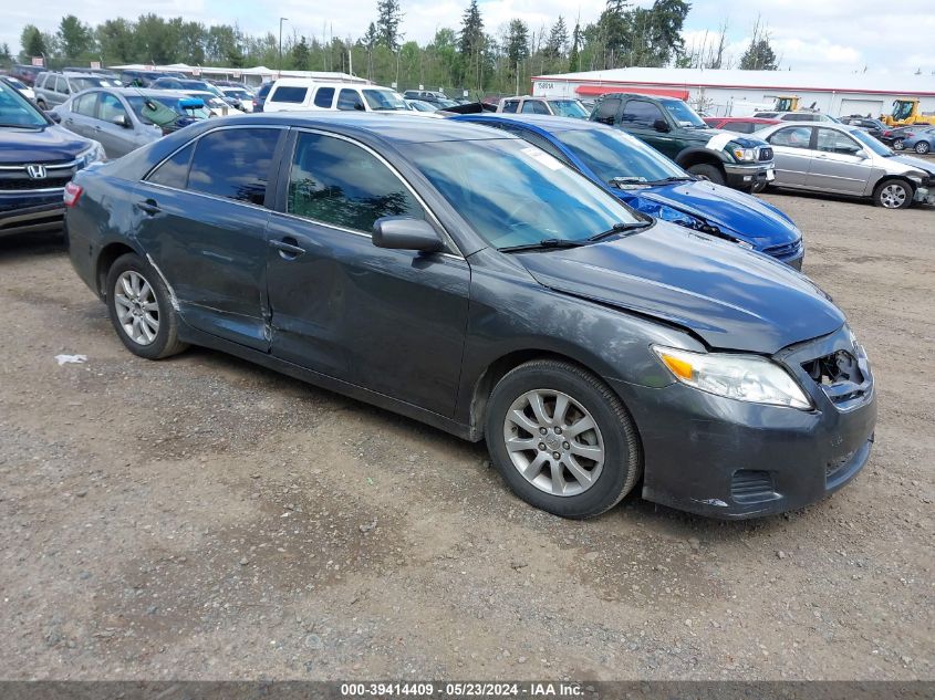 2011 TOYOTA CAMRY LE