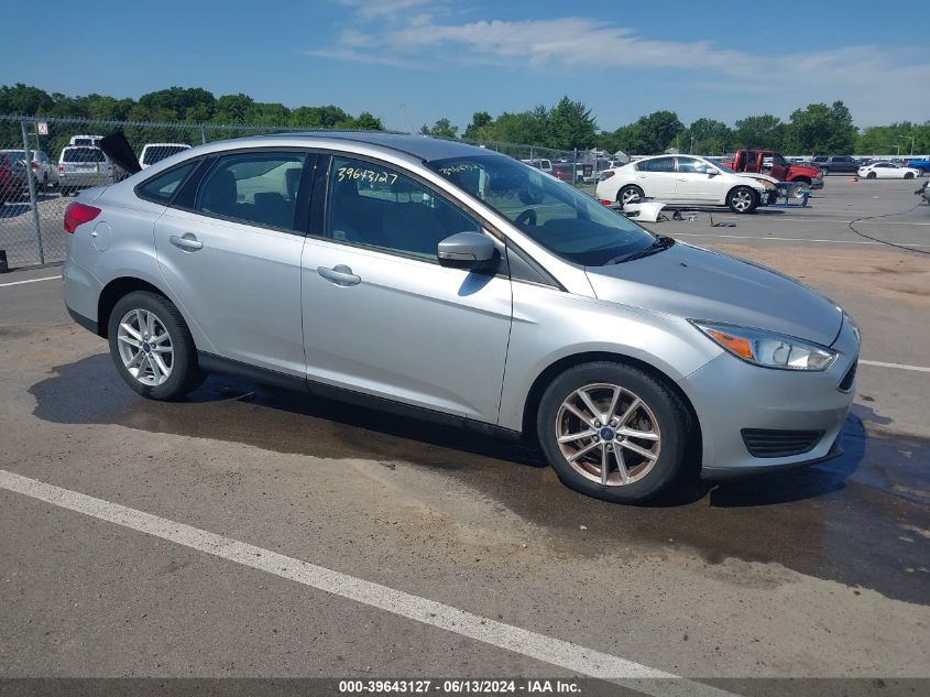 2015 FORD FOCUS SE