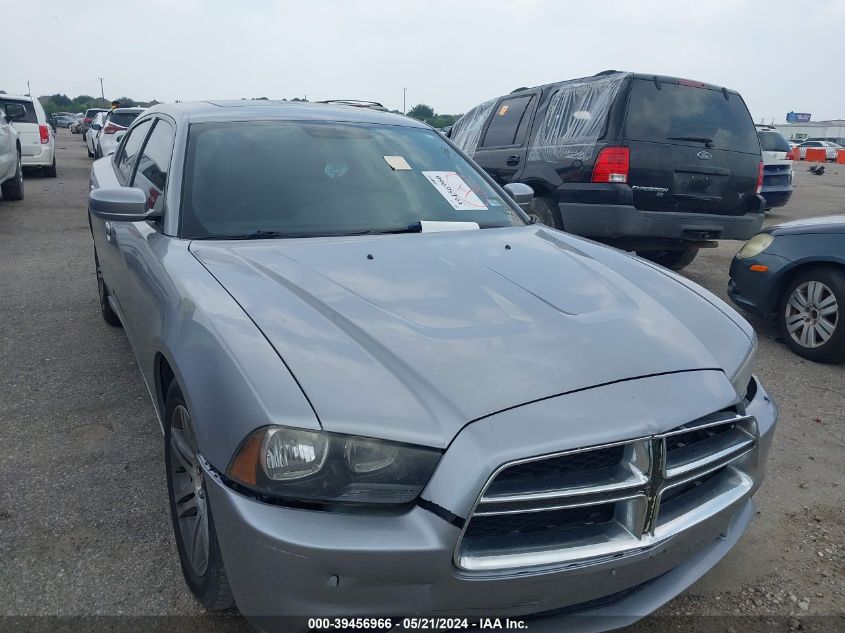 2013 DODGE CHARGER SXT