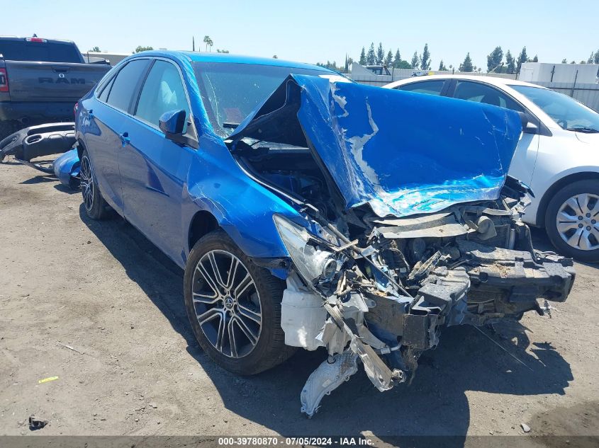 2016 TOYOTA CAMRY SE