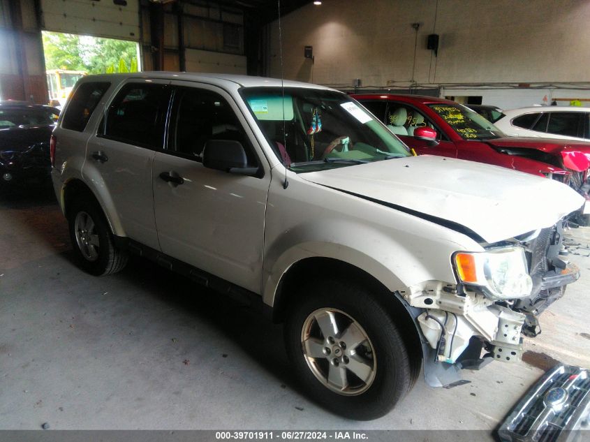 2011 FORD ESCAPE XLS