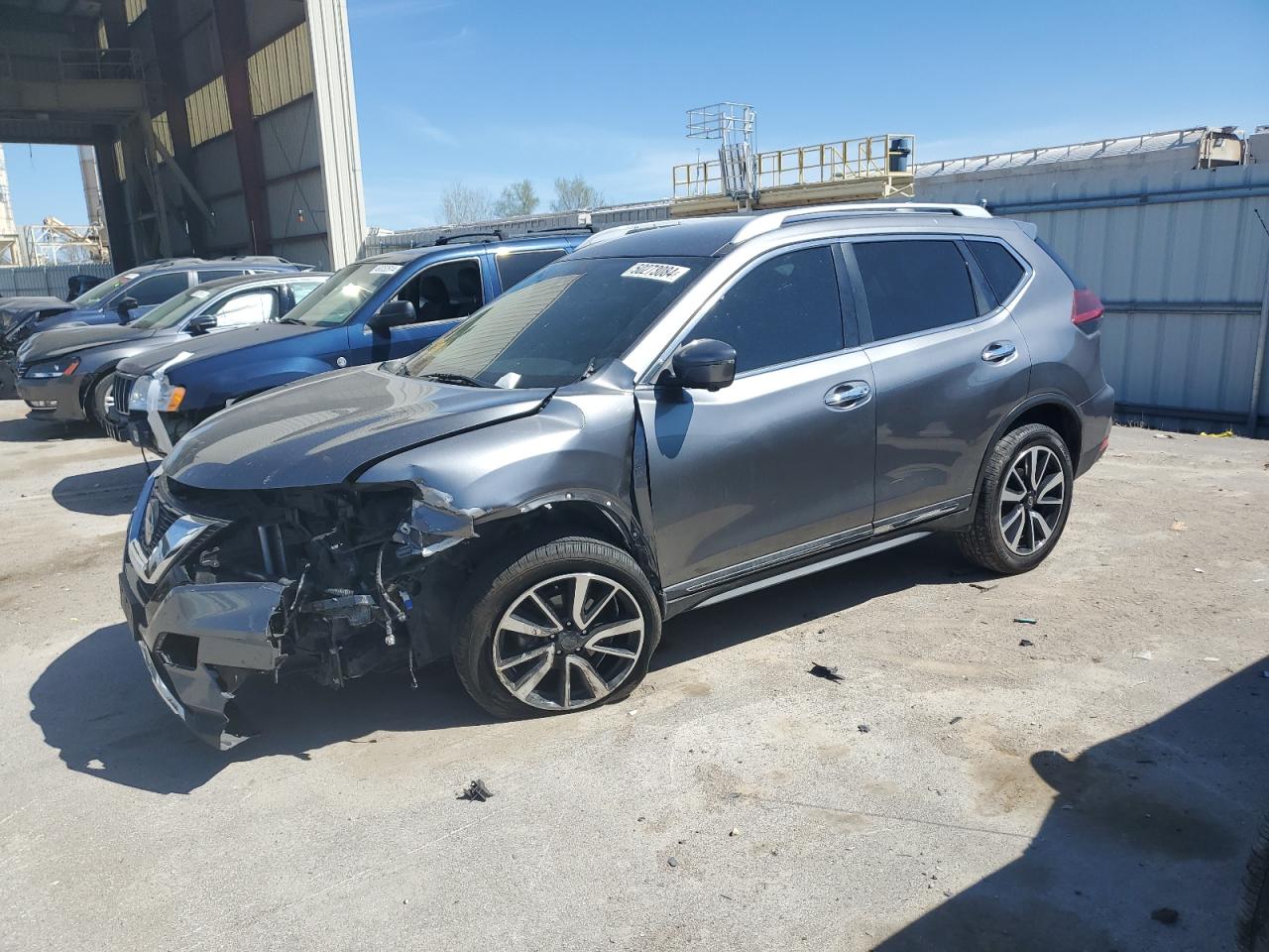 2019 NISSAN ROGUE S