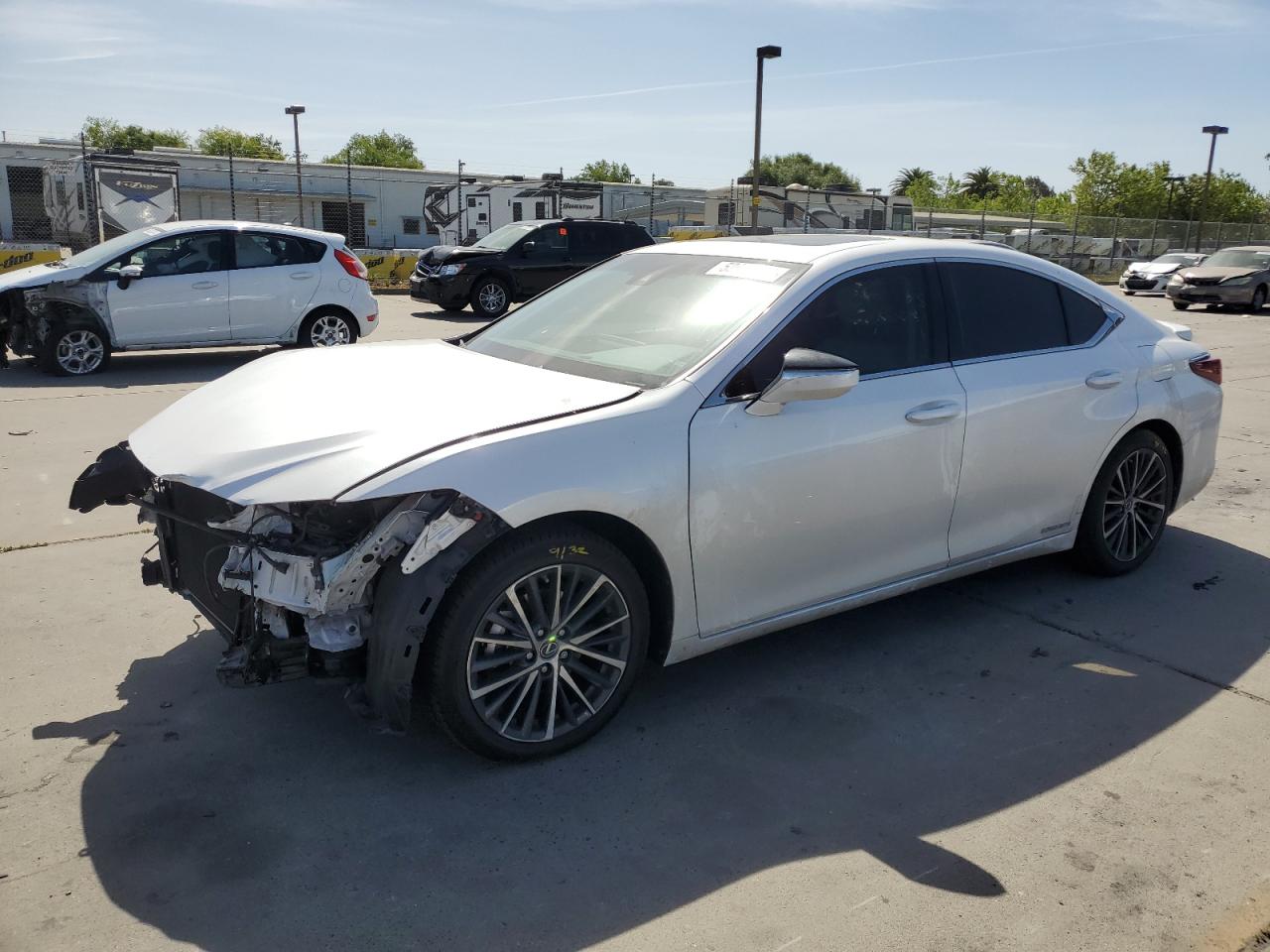 2022 LEXUS ES 300H BASE