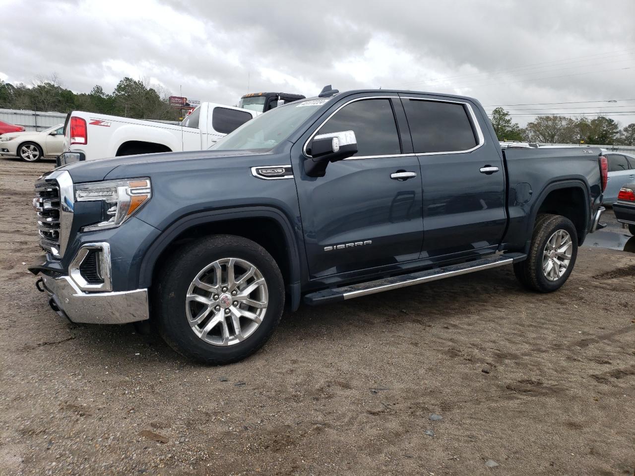 2021 GMC SIERRA K1500 SLT