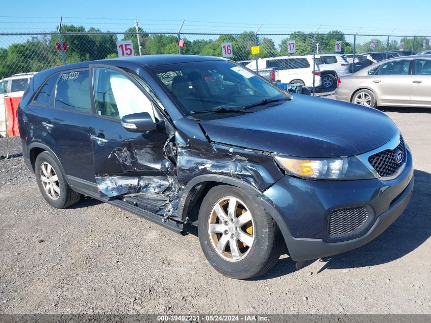 2013 KIA SORENTO LX