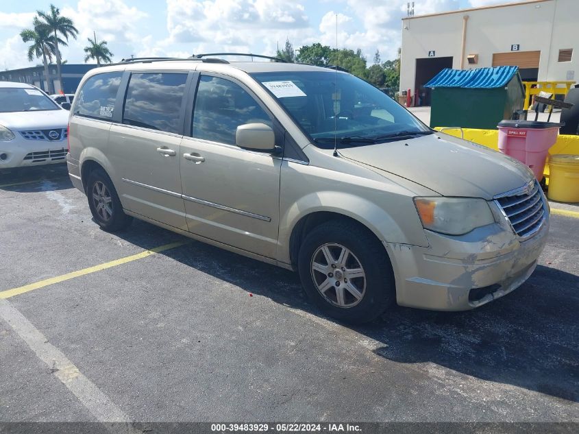 2010 CHRYSLER TOWN & COUNTRY TOURING