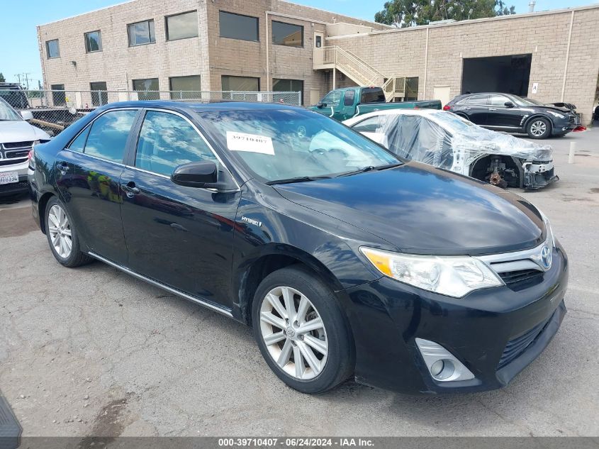 2013 TOYOTA CAMRY HYBRID XLE