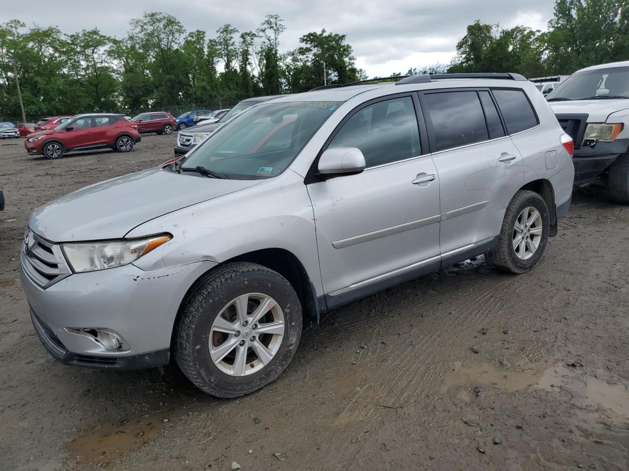 2011 TOYOTA HIGHLANDER BASE