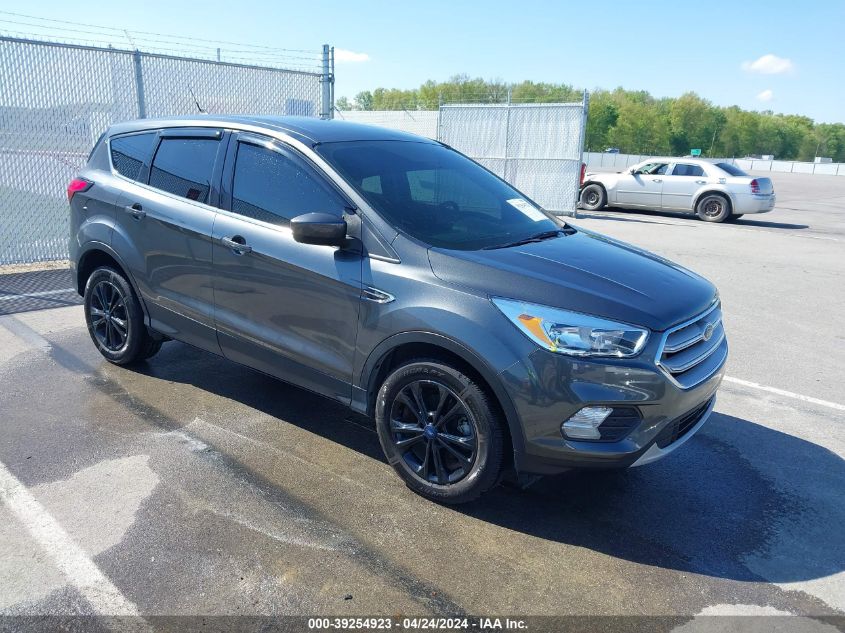 2019 FORD ESCAPE SE