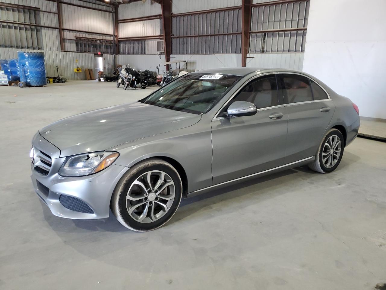 2015 MERCEDES-BENZ C 300