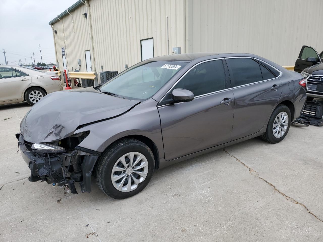 2017 TOYOTA CAMRY LE