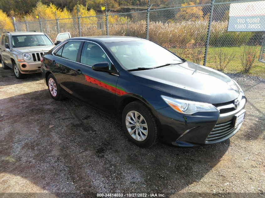 2016 TOYOTA CAMRY LE