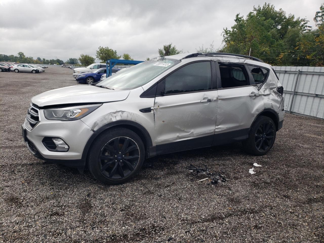 2018 FORD ESCAPE SE