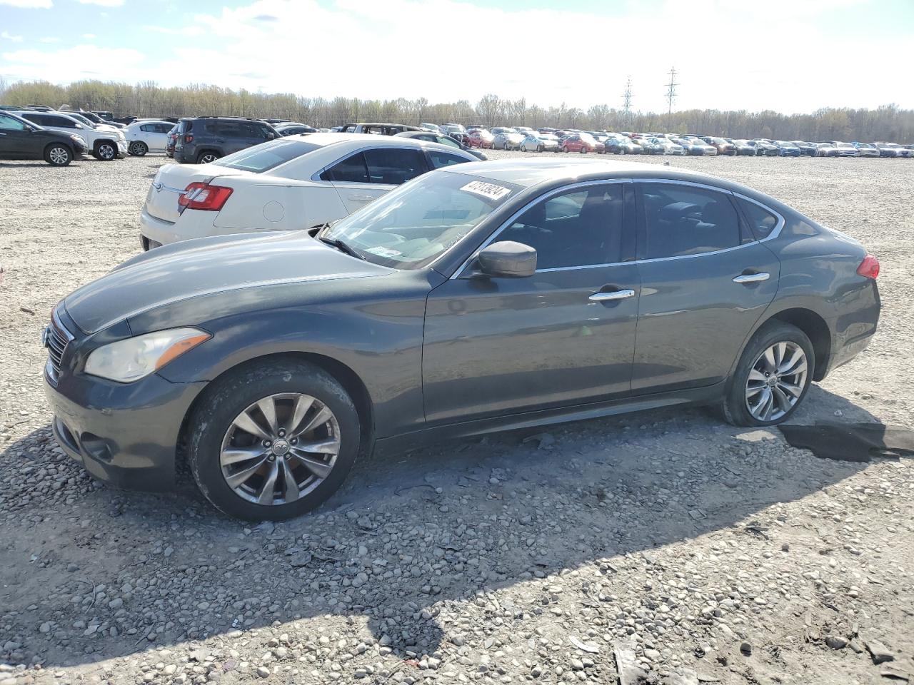 2012 INFINITI M37 X